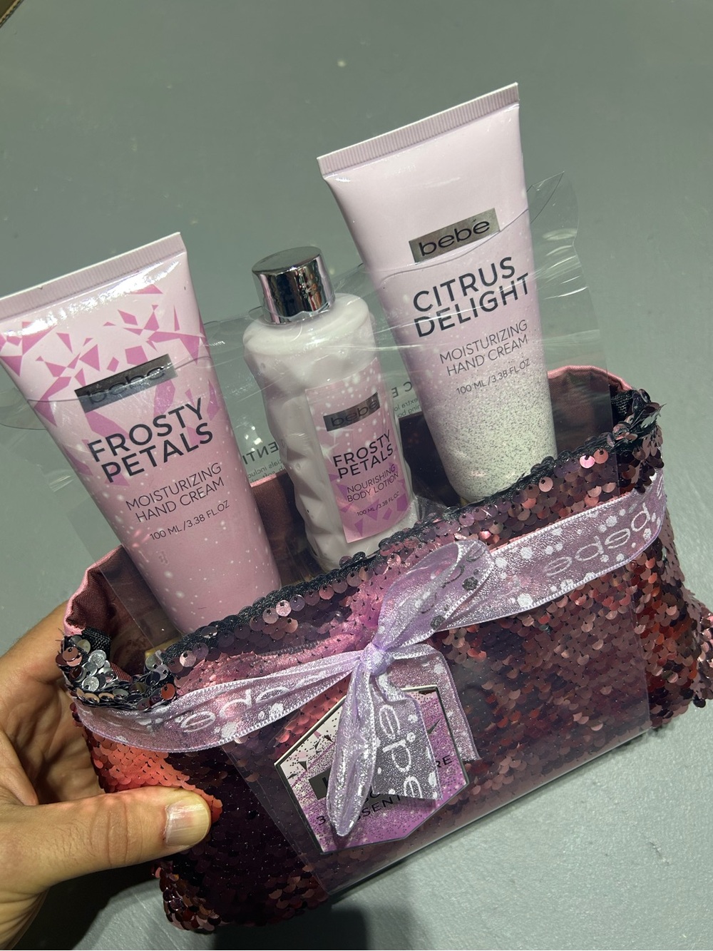 (NEW) Bebe 3-Piece Body Care Essentials Gift Kit - Picture 6 of 11